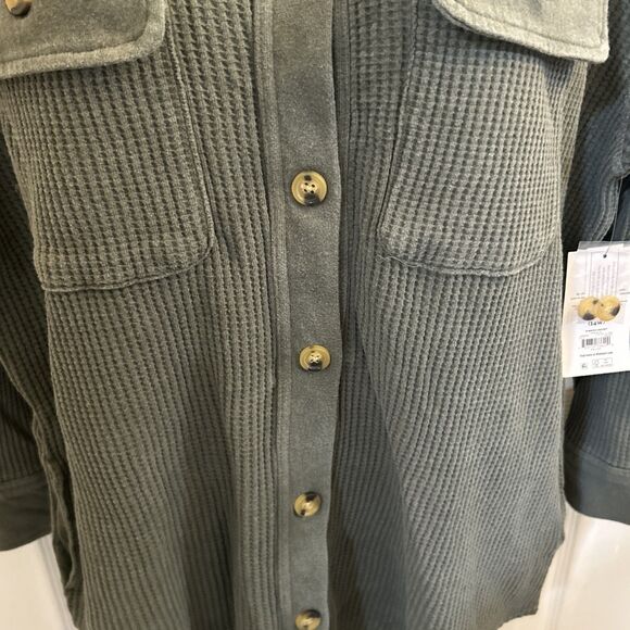 Terra & Sky Women's Plus Size Button Down Waffle Knit Shacket Size 0X 14W NWT - Picture 8 of 16